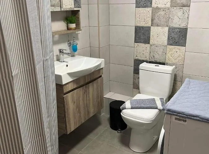 Apartment Charming House 2 *