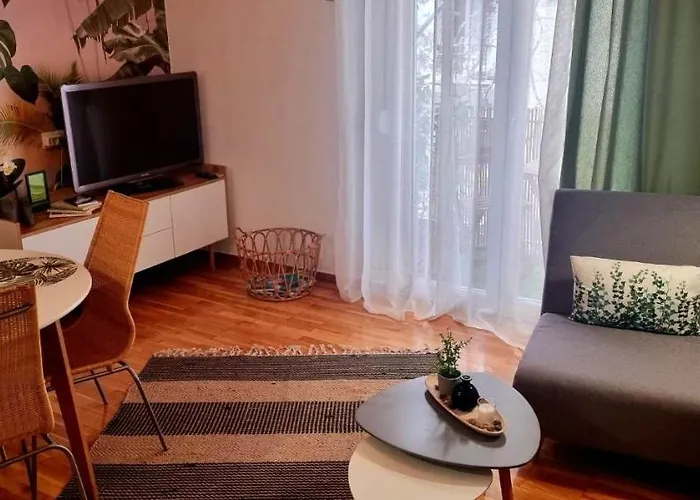 Apartment Charming House 2 *