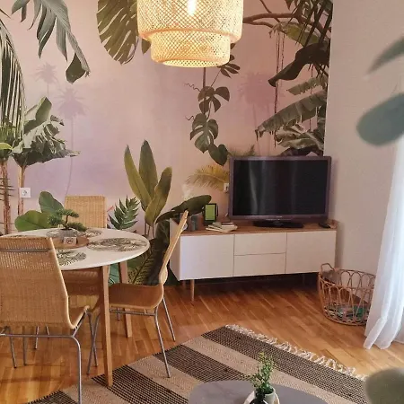 Charming House 2 Apartment *