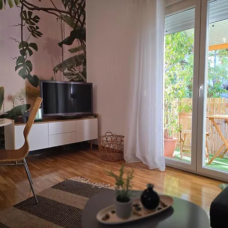 Апартаменты Charming House 2 Волос